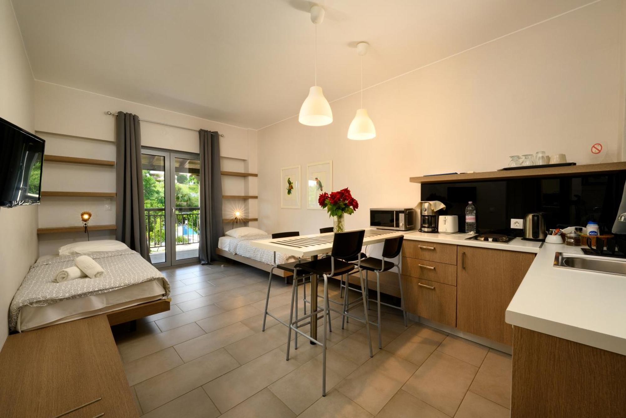 Orange Grove Suites Benitses  Zewnętrze zdjęcie
