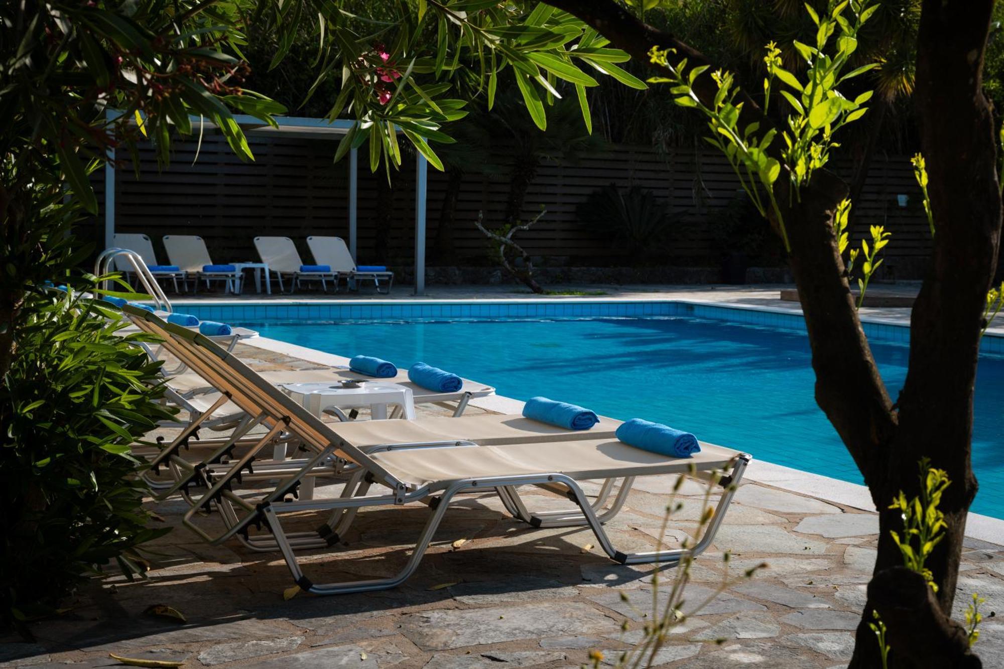 Orange Grove Suites Benitses  Zewnętrze zdjęcie