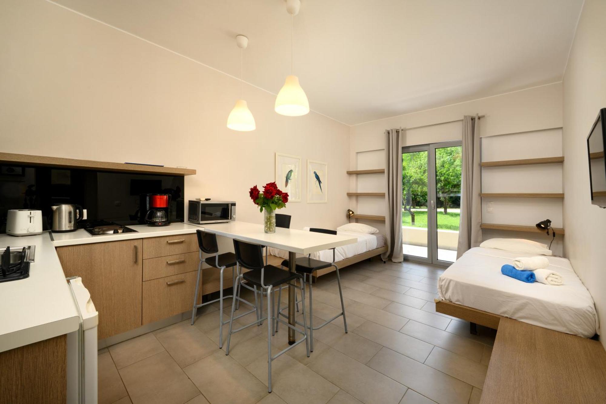 Orange Grove Suites Benitses  Zewnętrze zdjęcie