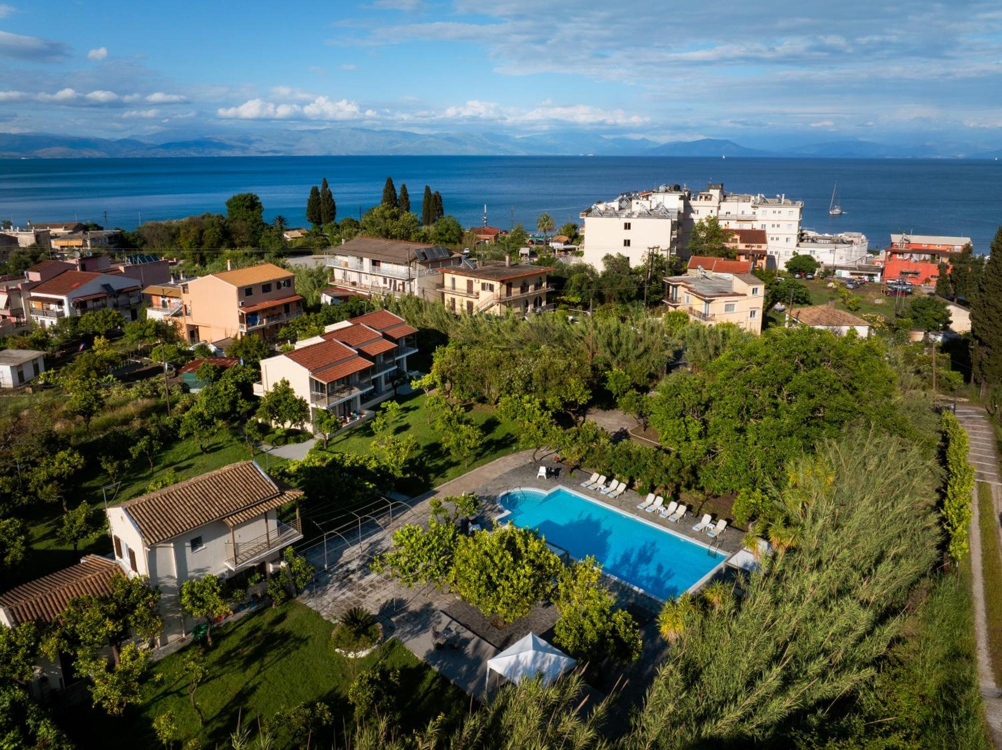 Orange Grove Suites Benitses  Zewnętrze zdjęcie